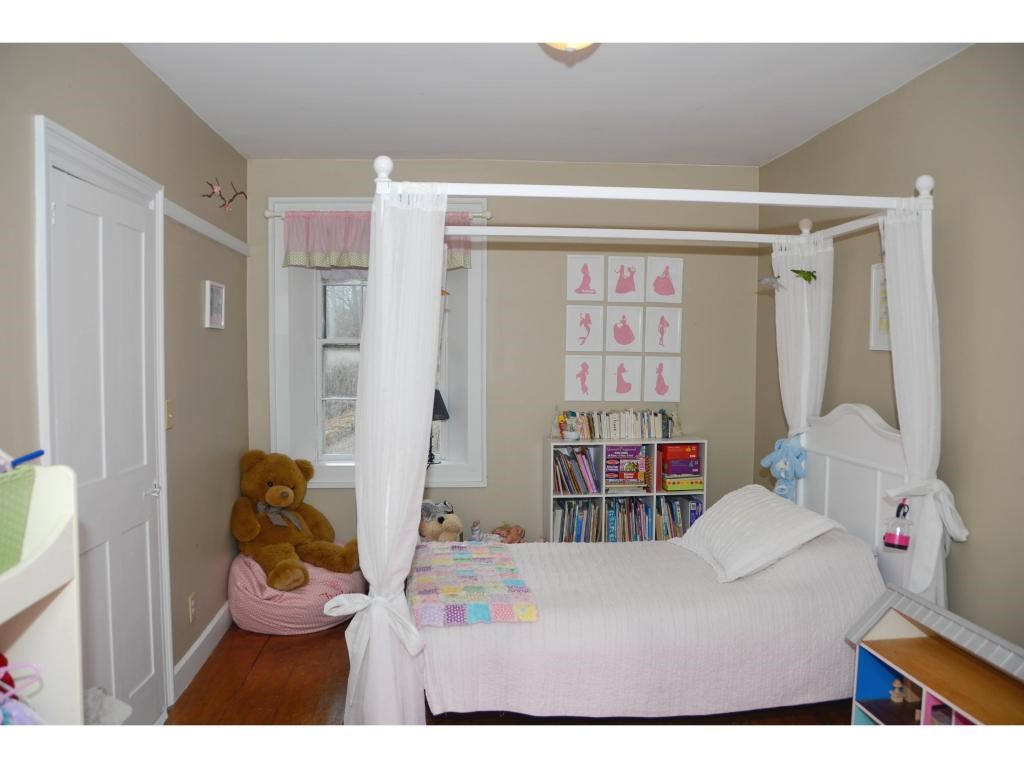 24 Roaring Brook Road Bradford, VT 05033 - Photo 10 of 17 Gallery Image 10