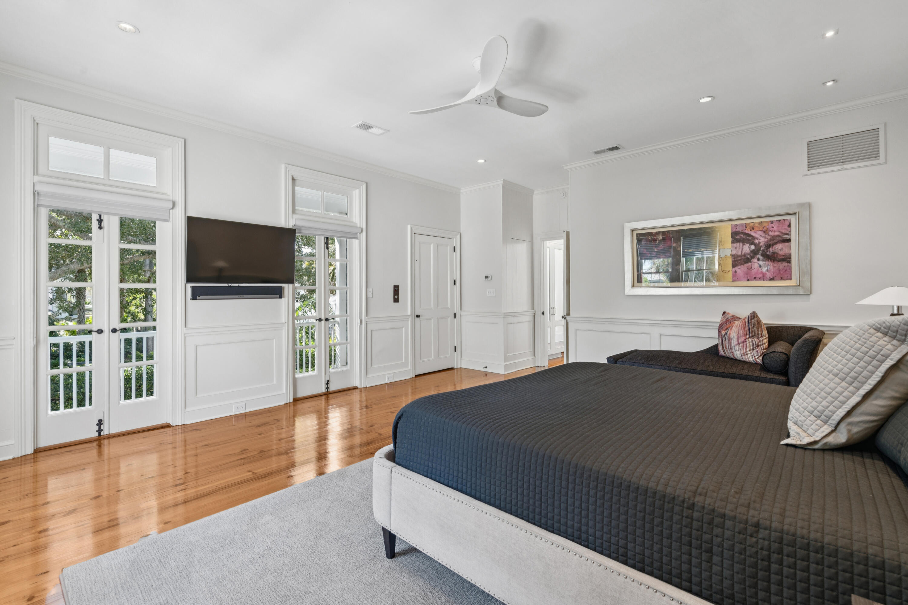 49 South Battery Charleston, SC 29401 - Photo 40 of 91 41