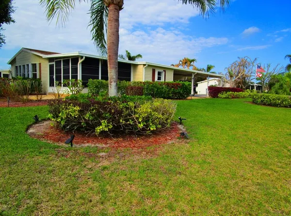 $189,900 | 3105 Scarlet Ibis Lane, Port St. Lucie, FL 34952