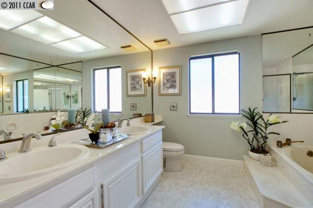 2908 Sombrero Circle San Ramon, CA 94583 - Photo 8 of 15 Gallery Image 8