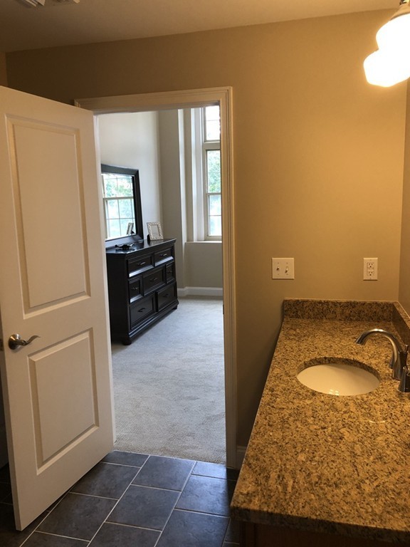 18 Eagle Nest Road, Unit 112 Morristown, NJ 07960 - Photo 8 of 22 Gallery Image 8