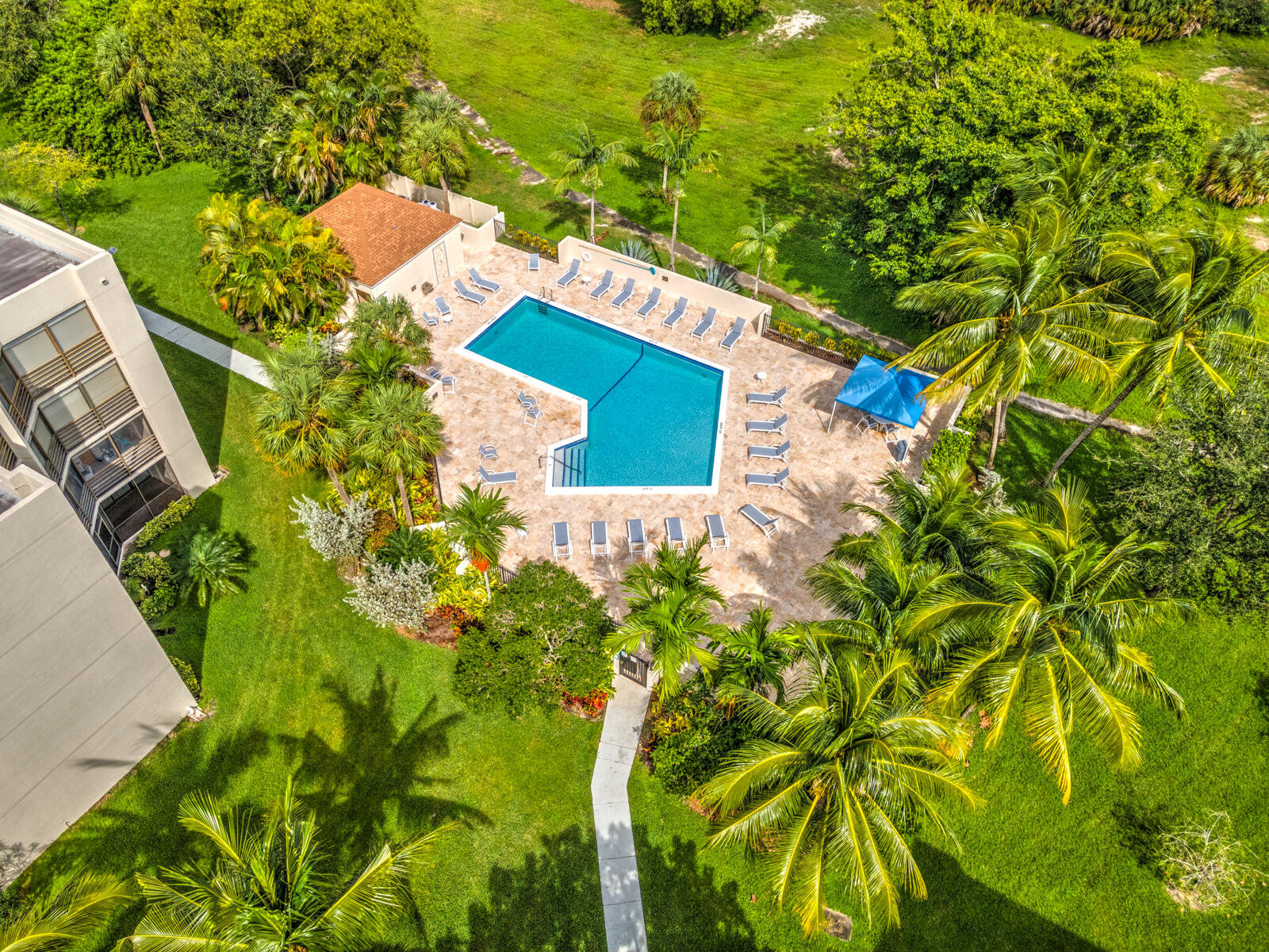 5701 Camino Del Sol, Unit 204 Boca Raton, FL 33433 - Photo 15 of 17 CRV-POOL