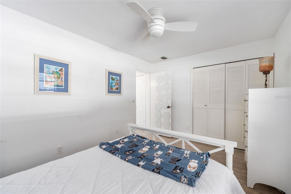 8127 Southwest 12th Place Gainesville, FL 32607 - Photo 14 of 27