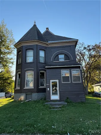 $135,000 | 340 Seneca Street, Oneida, NY 13421