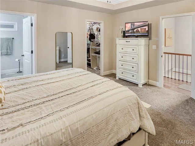 $750,000 | 336 Falcon View Drive, Washington, MO 63090