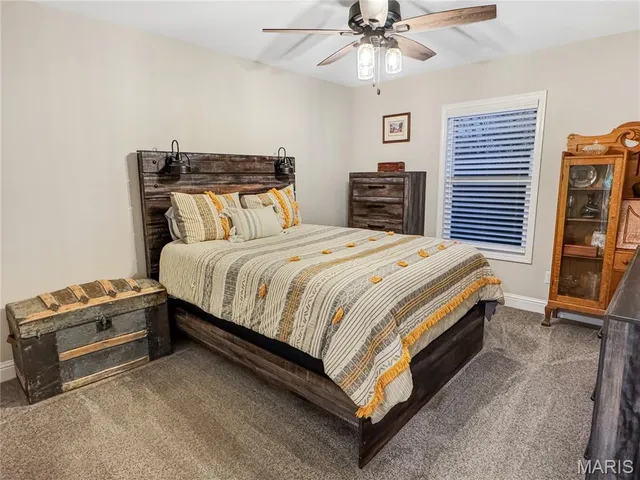 $750,000 | 336 Falcon View Drive, Washington, MO 63090