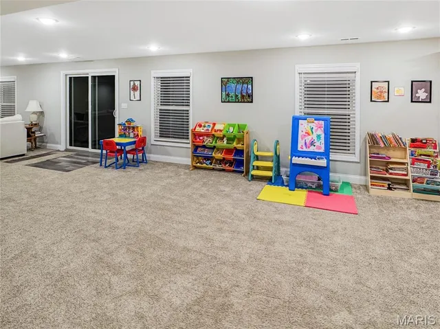 $750,000 | 336 Falcon View Drive, Washington, MO 63090