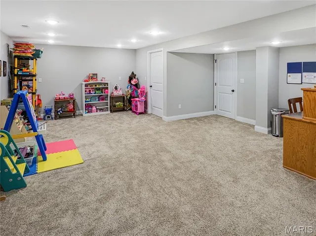 $750,000 | 336 Falcon View Drive, Washington, MO 63090