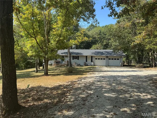 $369,000 | 9105 State Rd Ww, Dittmer, MO 63023