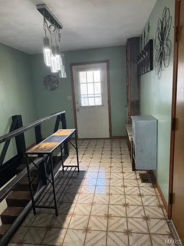 $369,000 | 9105 State Rd Ww, Dittmer, MO 63023