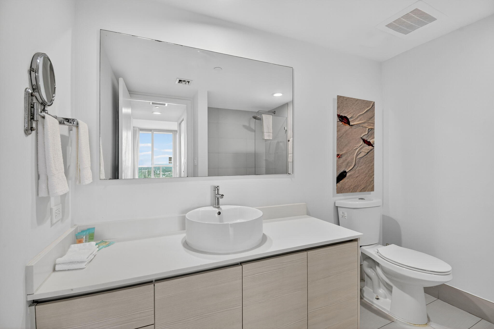 2602 East Hallandale Beach Boulevard, Unit R2210 Hallandale Beach, FL 33009 - Photo 19 of 107 22-web-or-mls-022_DSC_9272