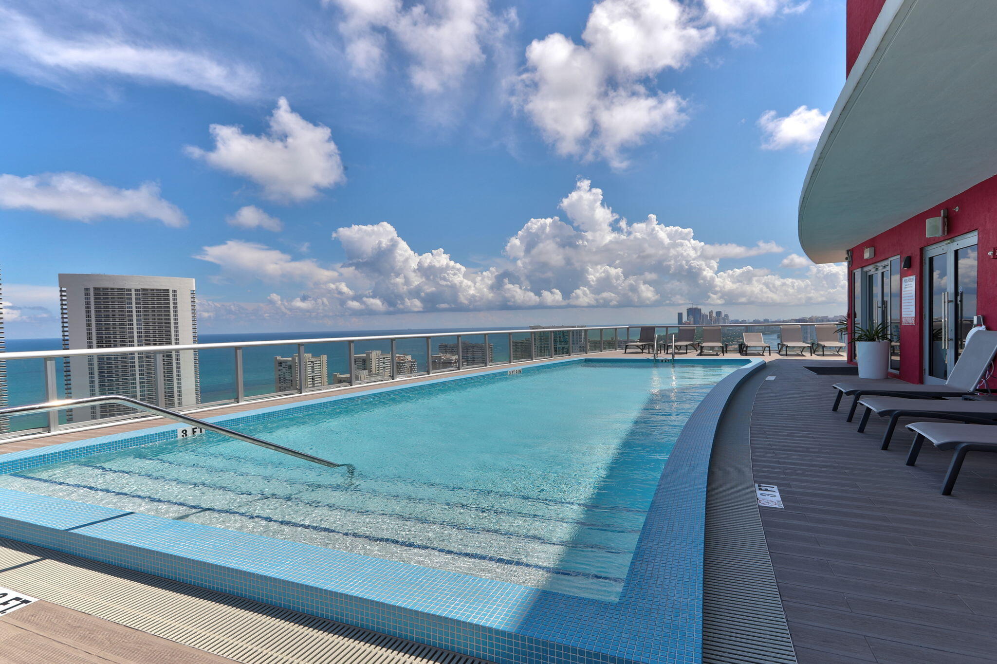 2602 East Hallandale Beach Boulevard, Unit R2210 Hallandale Beach, FL 33009 - Photo 45 of 107 83-web-or-mls-54_ag6i5851_2_3_4_5