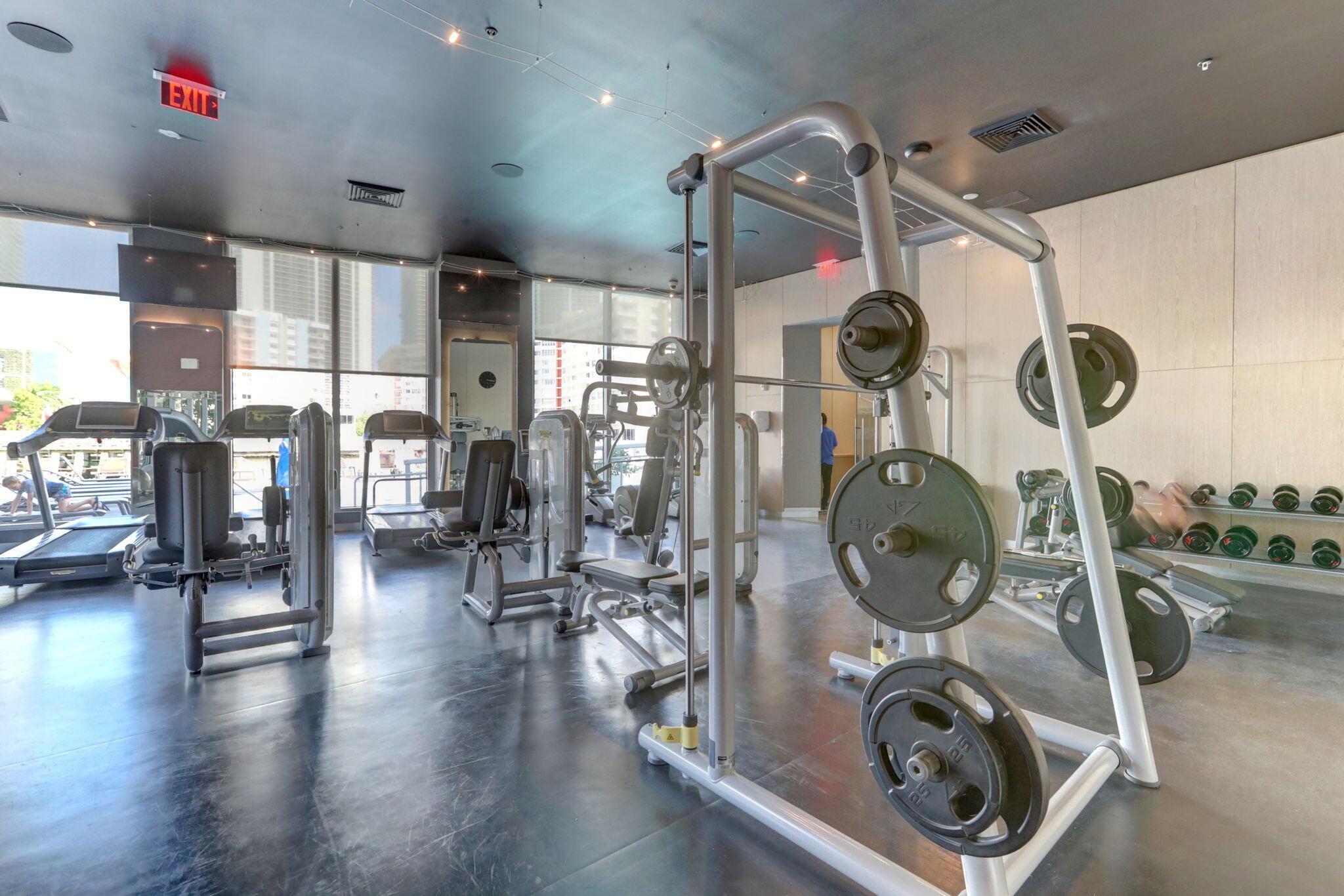 2602 East Hallandale Beach Boulevard, Unit R2210 Hallandale Beach, FL 33009 - Photo 56 of 107 98-web-or-mls-69_ag6i5751_2_3_4_5