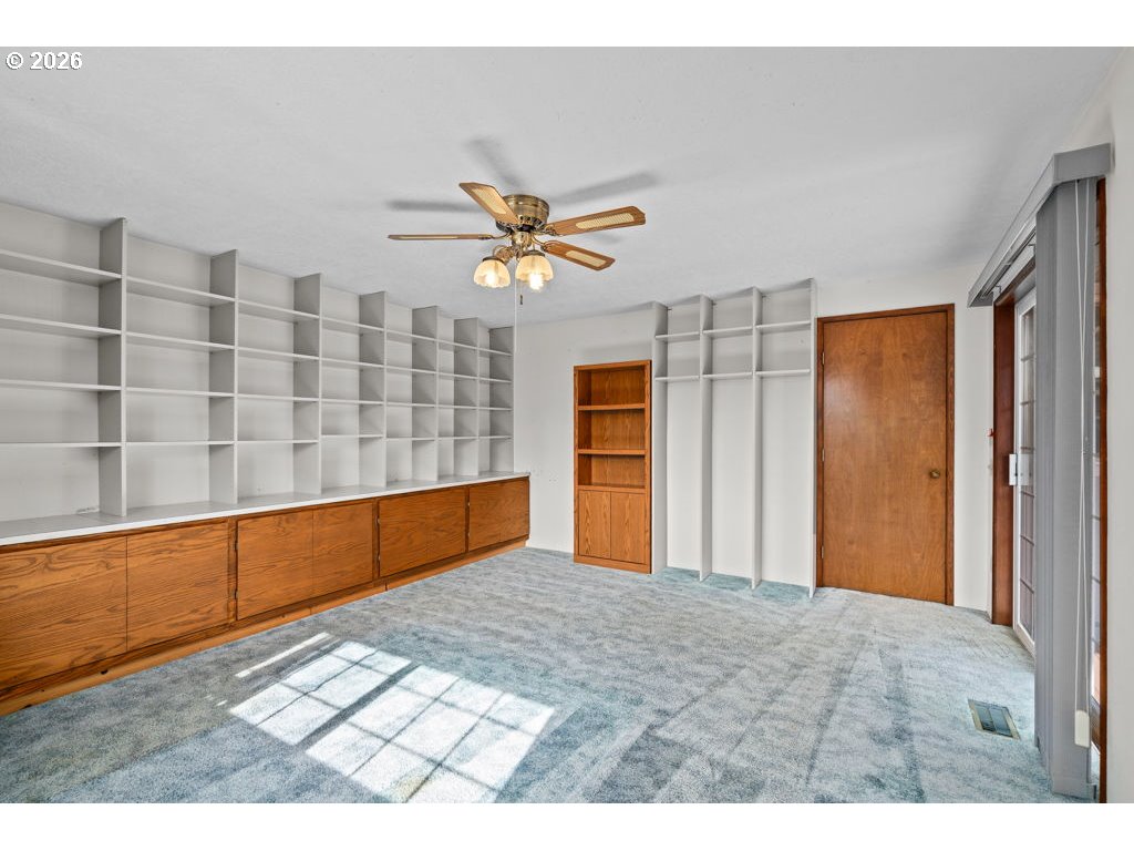 2276 B Street Hubbard, OR 97032 - Photo 12 of 19