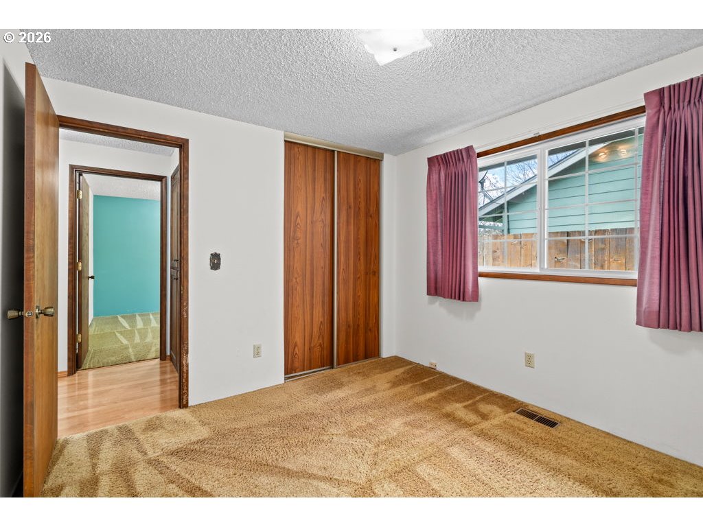 2276 B Street Hubbard, OR 97032 - Photo 10 of 19