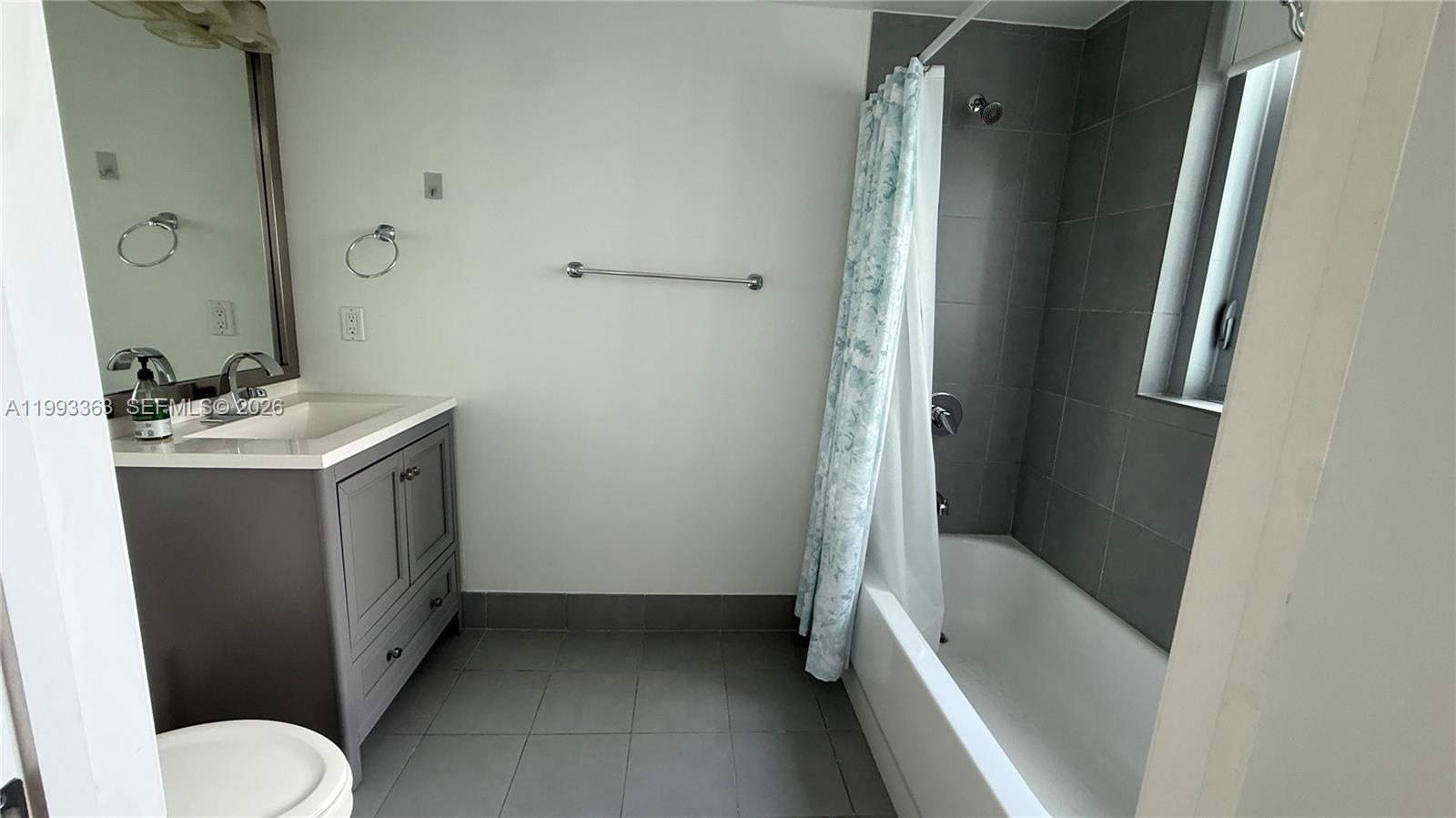92 Southwest 3rd Street, Unit 1505 Miami, FL 33130 - Photo 22 of 39