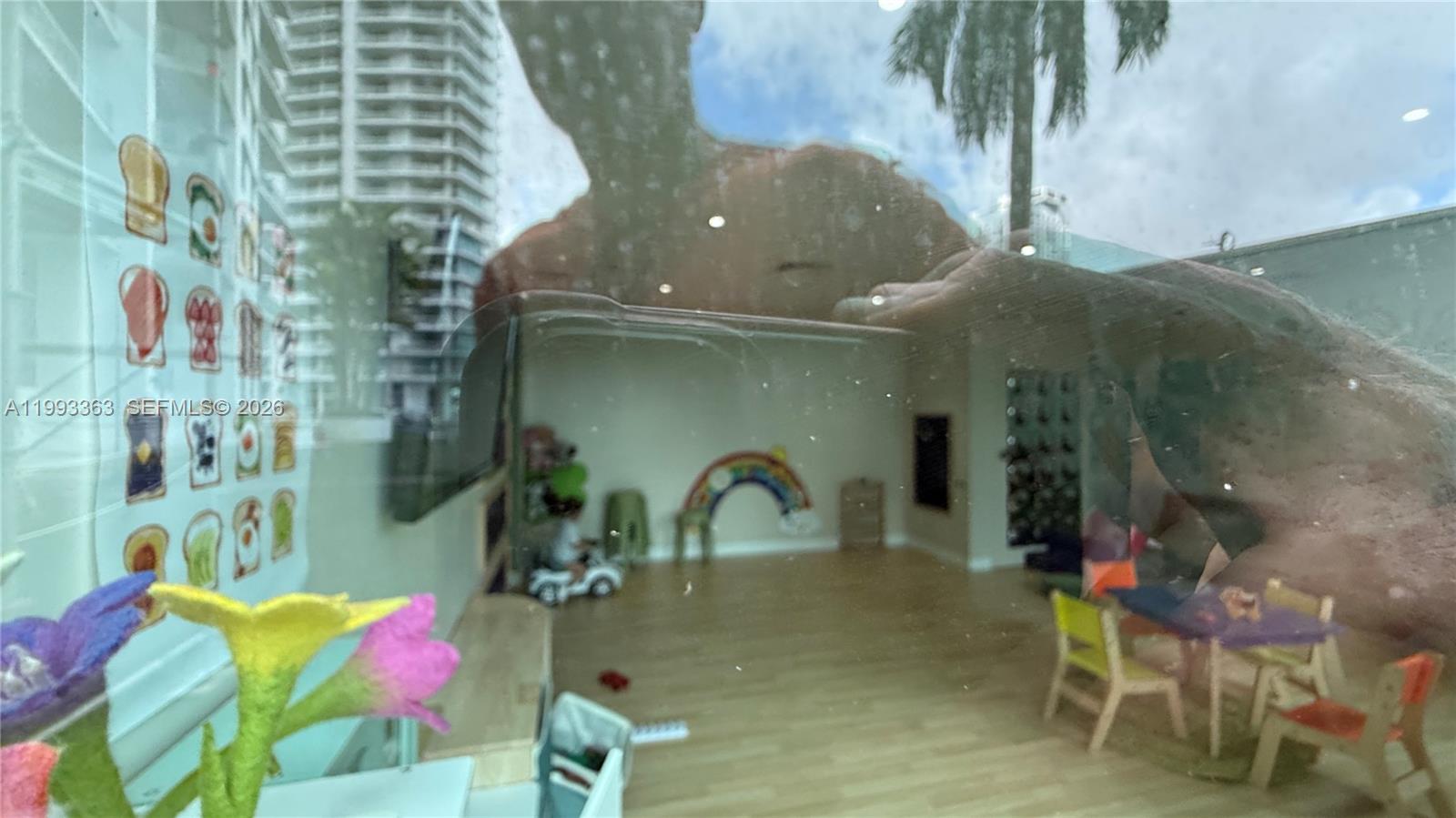 92 Southwest 3rd Street, Unit 1505 Miami, FL 33130 - Photo 29 of 39