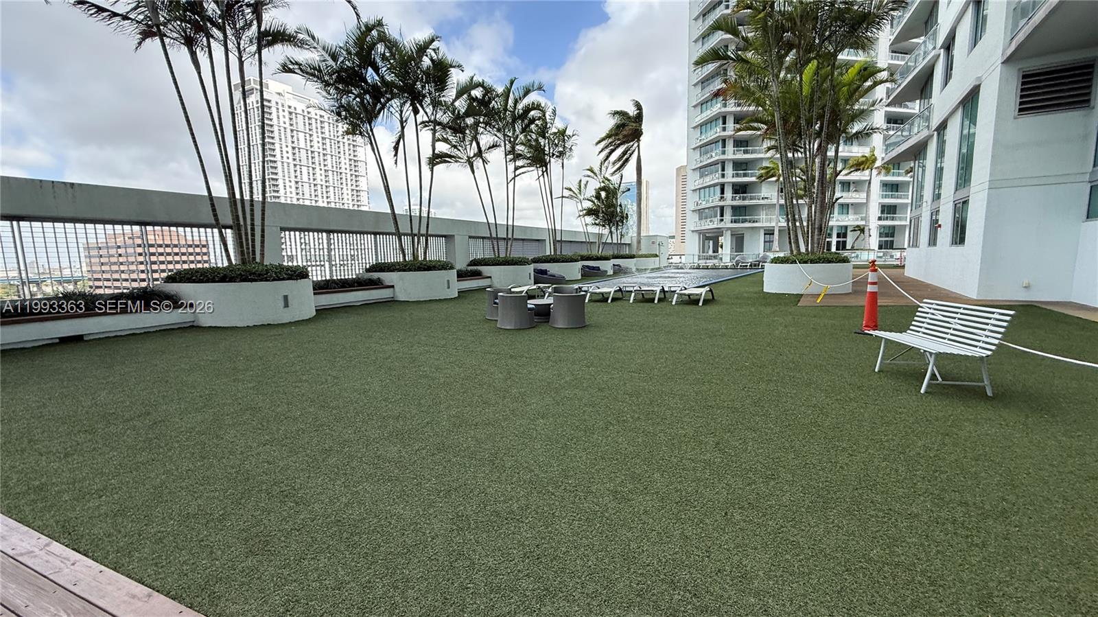 92 Southwest 3rd Street, Unit 1505 Miami, FL 33130 - Photo 34 of 39