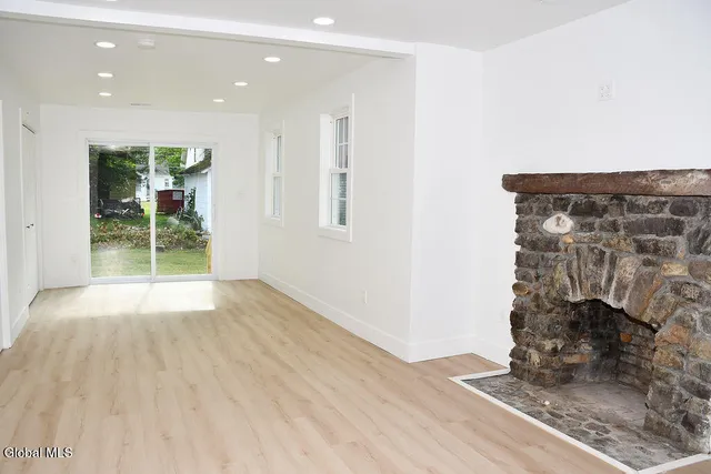 $329,900 | 2024 8th Street, Rensselaer, NY 12144