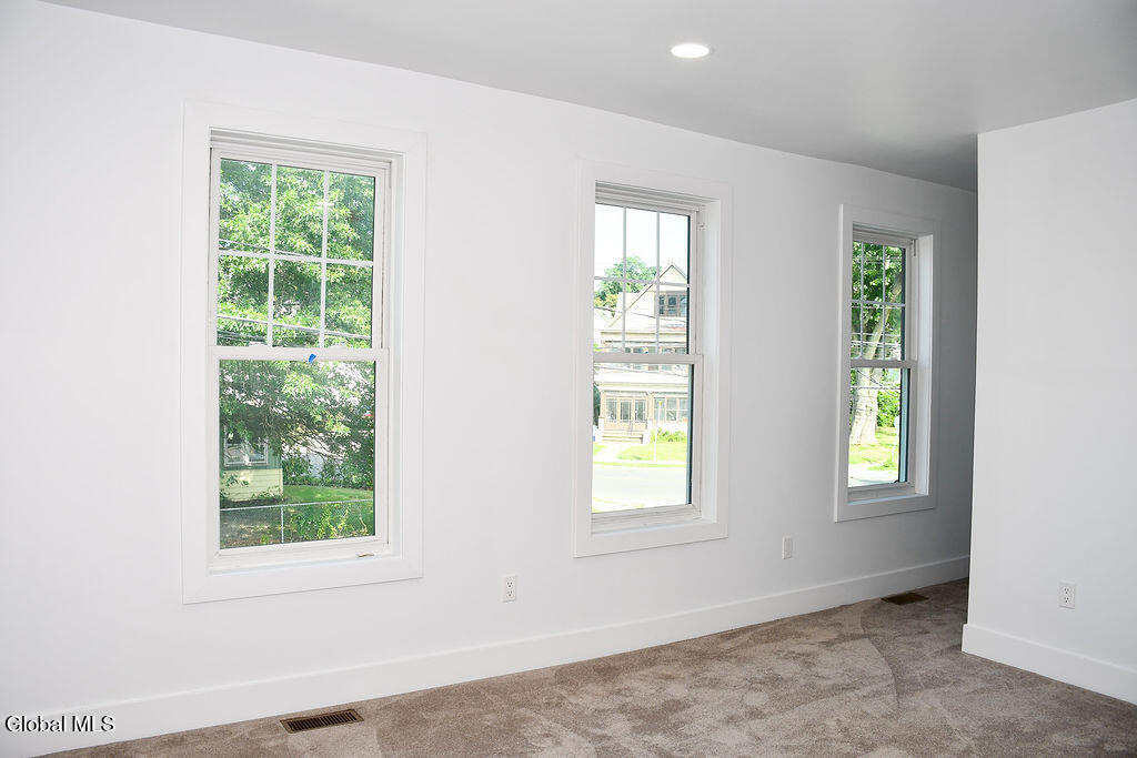 2024 8th Street Rensselaer, NY 12144 - Photo 17 of 29 DSC_2188