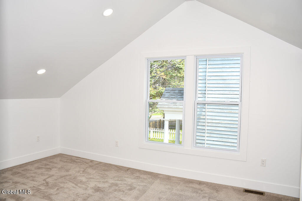 2024 8th Street Rensselaer, NY 12144 - Photo 22 of 29 DSC_2166