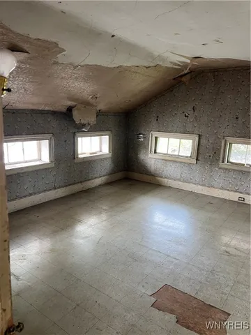 $59,360 | 4535 Holley Byron Road, Clarendon, NY 14470