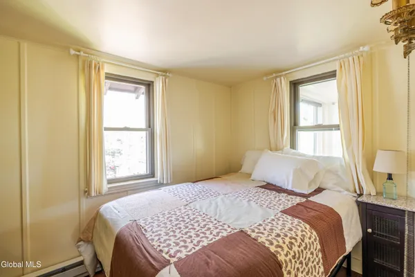 $775,000 | 78 Concourse, Kinderhook, NY 12130