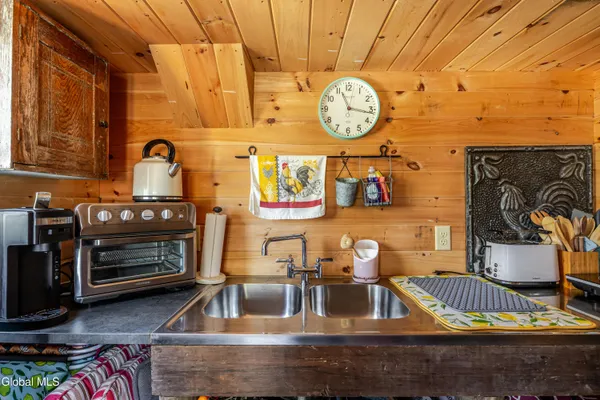 $775,000 | 78 Concourse, Kinderhook, NY 12130