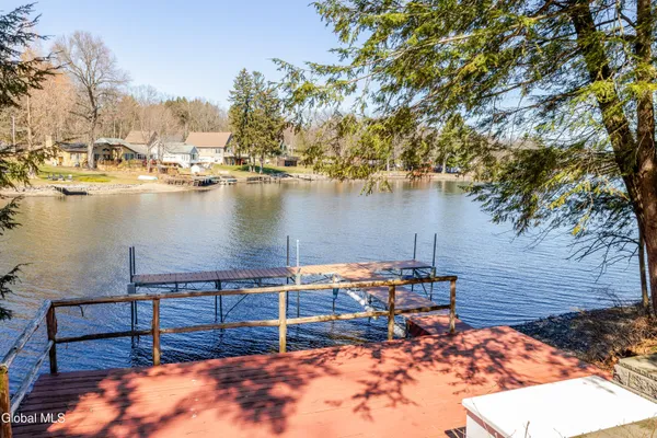 $775,000 | 78 Concourse, Kinderhook, NY 12130