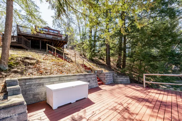 $775,000 | 78 Concourse, Kinderhook, NY 12130