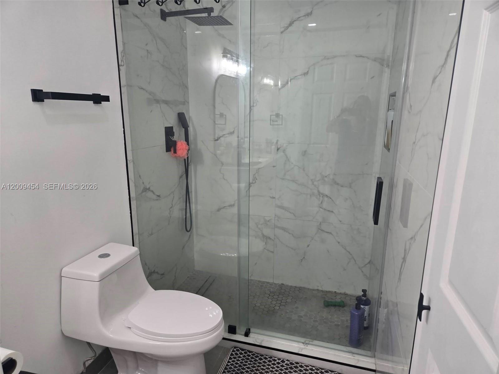 733 Riverside Drive, Unit 1210 Coral Springs, FL 33071 - Photo 11 of 22 Bathroom