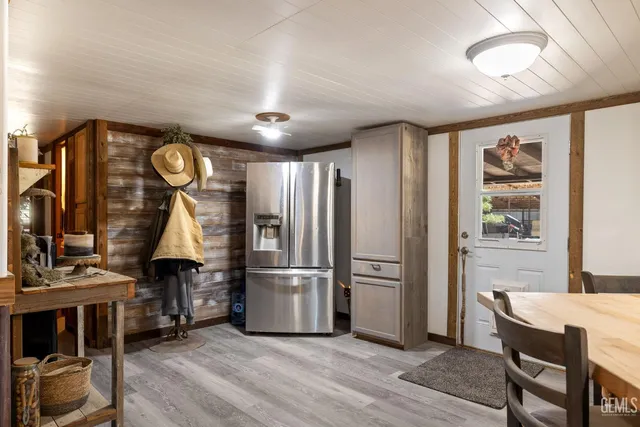 a bedroom with a bed and a closet