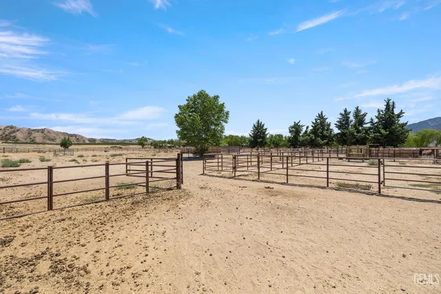 $599,900 | Undisclosed Address, Maricopa, CA 93252