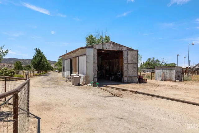 $599,900 | Undisclosed Address, Maricopa, CA 93252