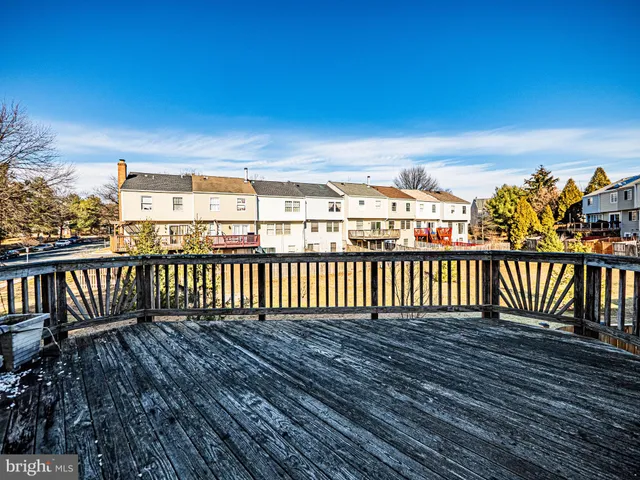 a house view with a outdoor space