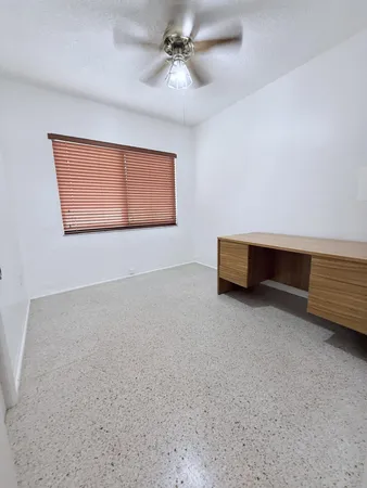 $4,100 | 957 West 67th Street, Hialeah, FL 33012