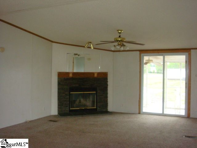231 Ray Road Piedmont, SC 29673 - Photo 2 of 5