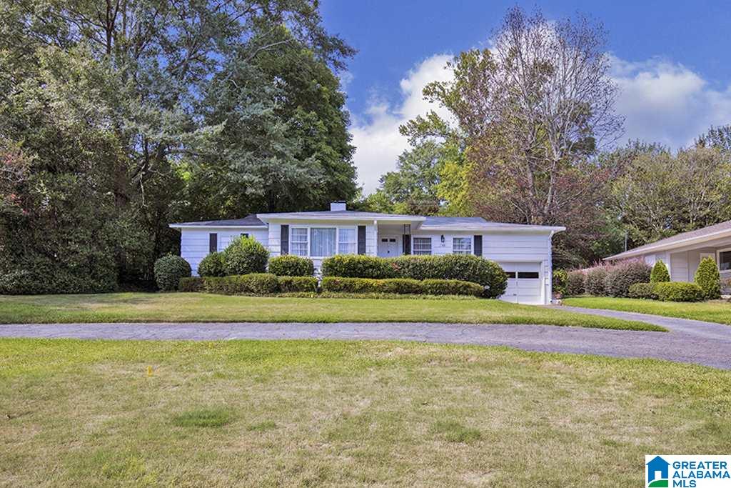 2300 Shades Crest Road Birmingham, AL 35216 - Photo 3 of 20
