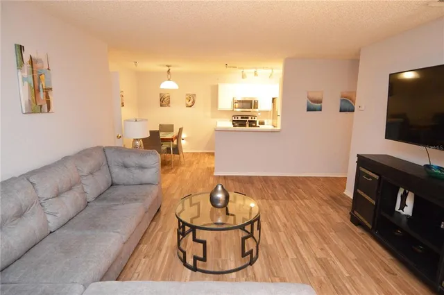 $2,700 | 10263 Gandy Boulevard North, Unit 1409(FURNISHED), St. Petersburg, FL 33702