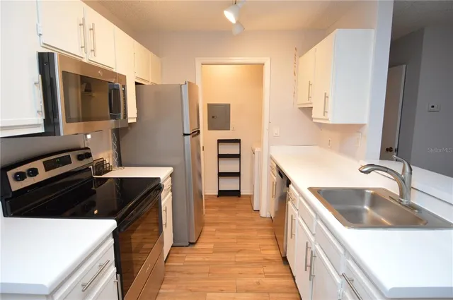 $2,700 | 10263 Gandy Boulevard North, Unit 1409(FURNISHED), St. Petersburg, FL 33702