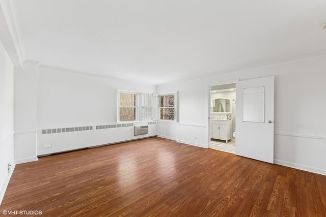 $625,000 | 1410 Sheridan Road, Unit 3A, Wilmette, IL 60091