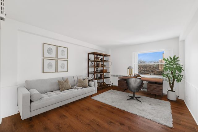 $625,000 | 1410 Sheridan Road, Unit 3A, Wilmette, IL 60091