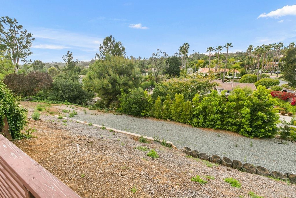 230 Winterhawk Lane Encinitas, CA 92024 - Photo 26 of 28 a view of a back yard of the house