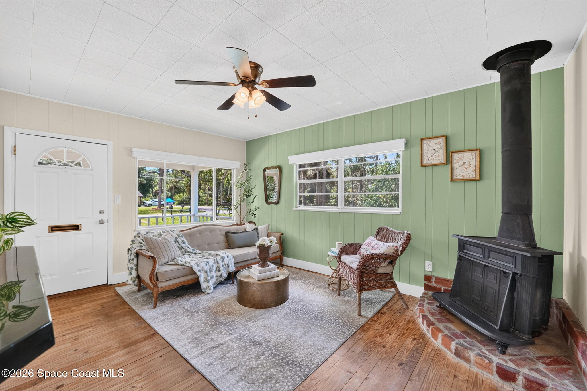 1944 Harlock Road Melbourne, FL 32934 - Photo 4 of 52 Living Room