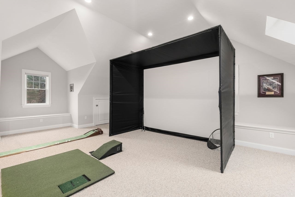 72 Great Plain Avenue Wellesley, MA 02482 - Photo 32 of 38 a view of an empty room