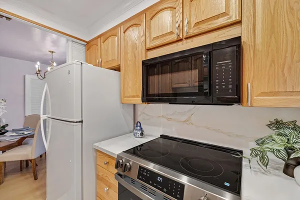 $780,000 | 1945 Mt Vernon Court, Unit 3, Mountain View, CA 94040