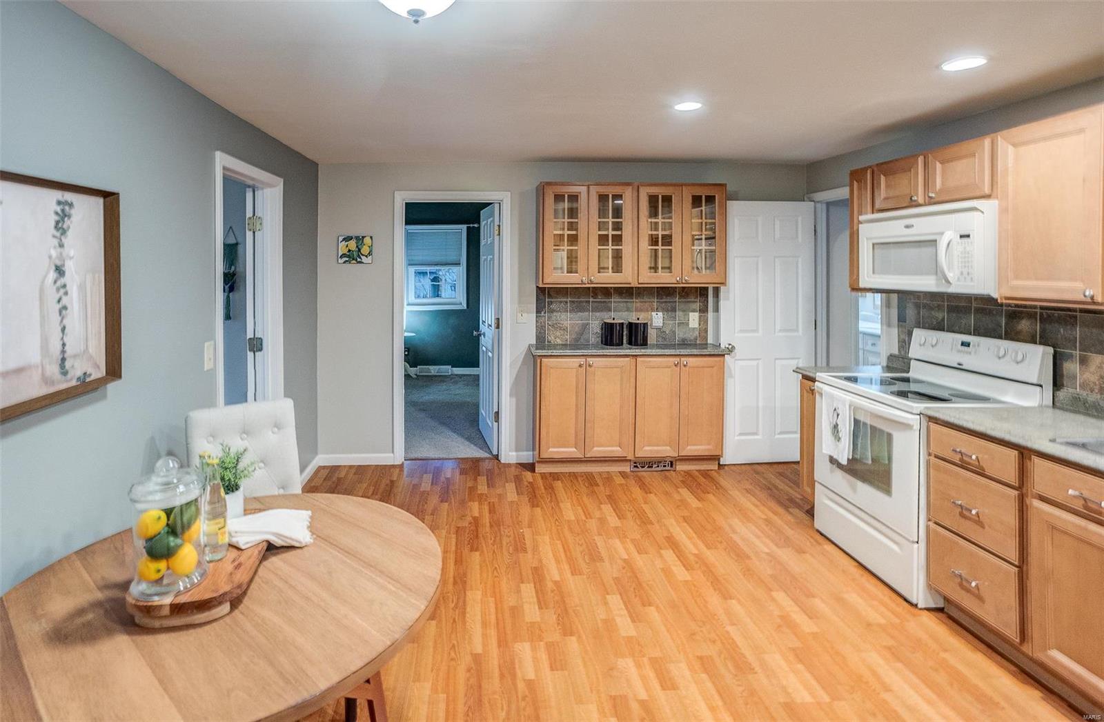 304 Ridgemont Road Collinsville, IL 62234 - Photo 17 of 45 Gallery Image 17