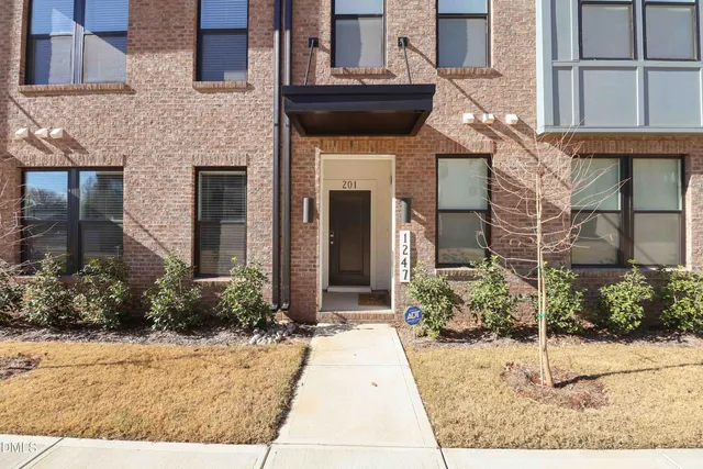 a view of a entryway of the house