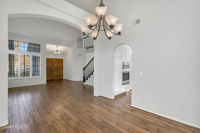 $6,000 | 487 Bernini Court, Oak Park, CA 91377