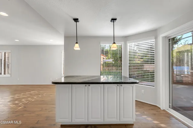 $6,000 | 487 Bernini Court, Oak Park, CA 91377